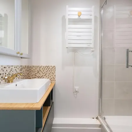 Le Grillon-2 By Interhome شقة *